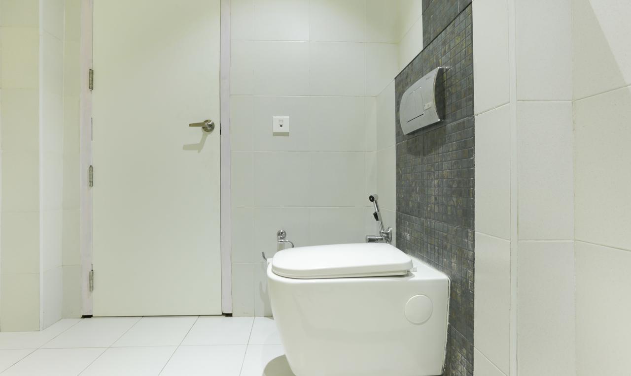 Hotel Crown Suites Kochi Ngoại thất bức ảnh